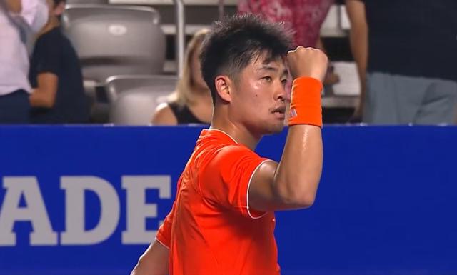 百度体育-吴易昺晋级阿卡普尔科站1/4决赛 首进500赛八强