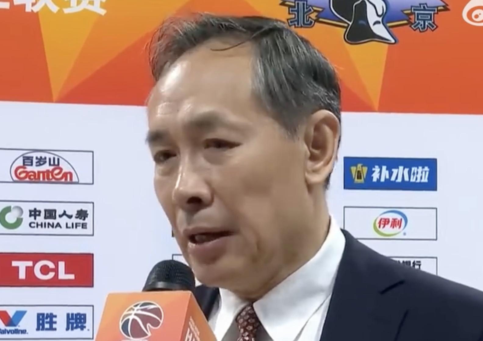 百度体育nba-许利民:第三节末段执行教练策略不够坚决,整体比上轮有进步